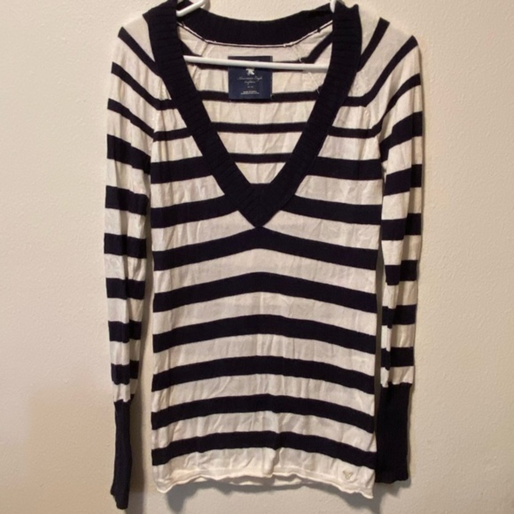 American Eagle Outfitters Sweater Medium‎ Womens Blue White Strip V Neck